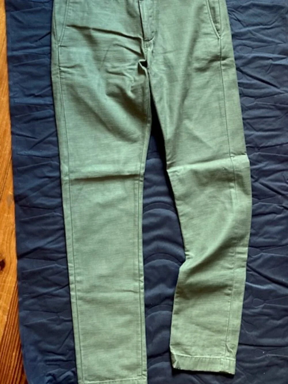 Olive green 28/32 Men's pants: JCrew 484 Slim-fit stretch Chinos